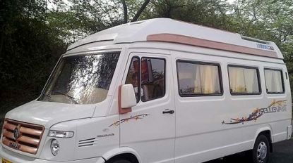 How Does A Luxury Coach On Rental Turn Ordinary Trips Into Vip Journeys